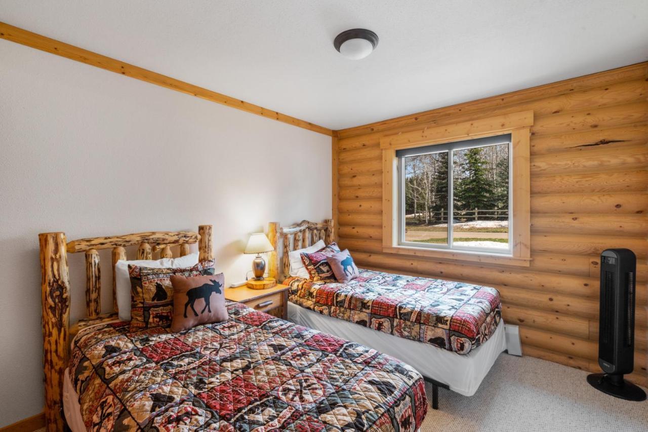 Lazy Fox Cabin West Yellowstone Eksteriør billede